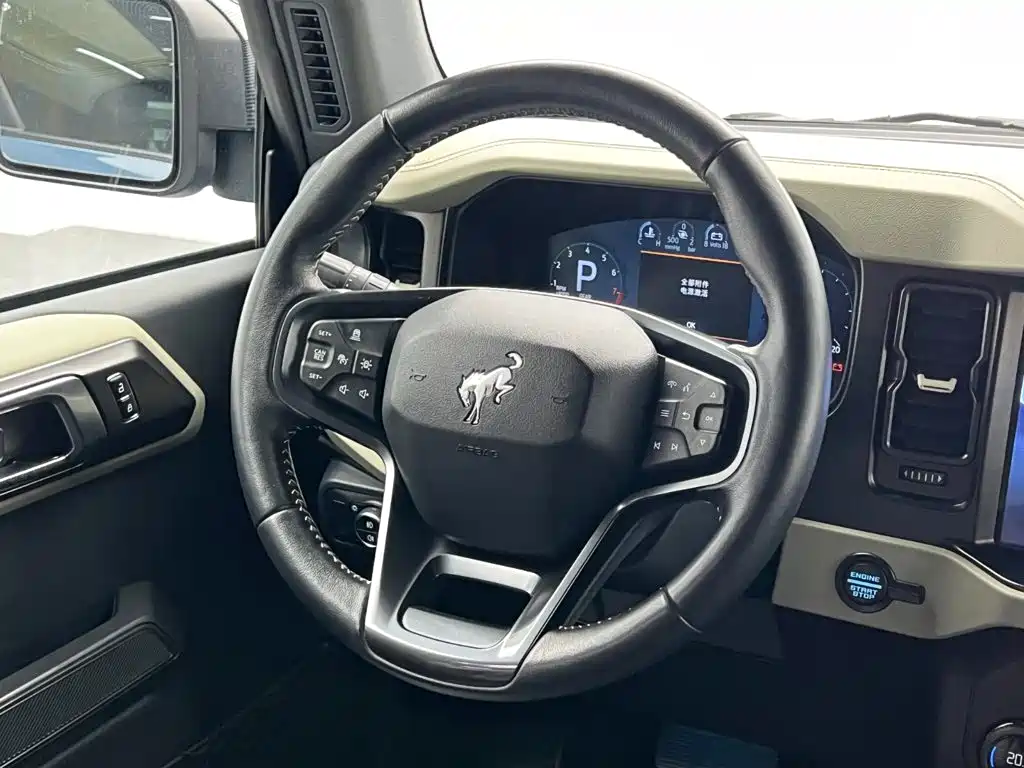 Ford Bronco — миниатюра 20