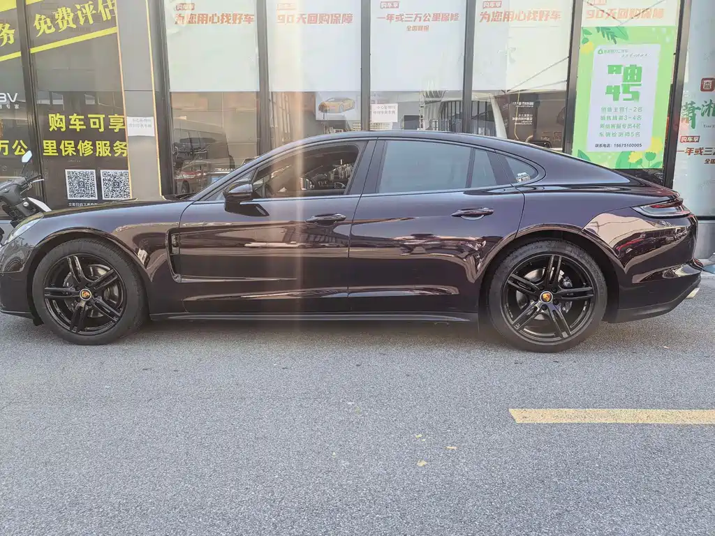 Porsche Panamera — миниатюра 3