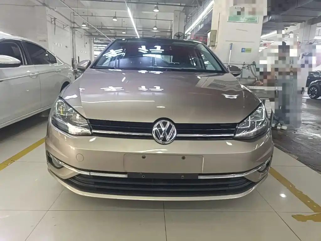 Volkswagen Golf — миниатюра 3