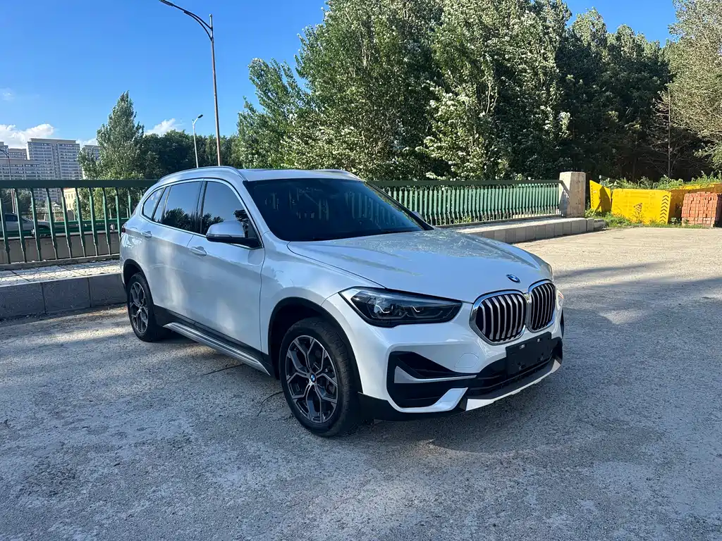 BMW X1 2022 sDrive20Li Premium