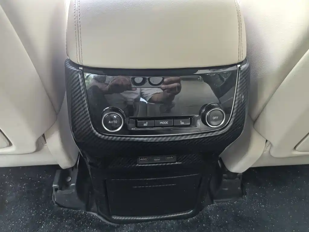 Li Auto Li ONE — миниатюра 20