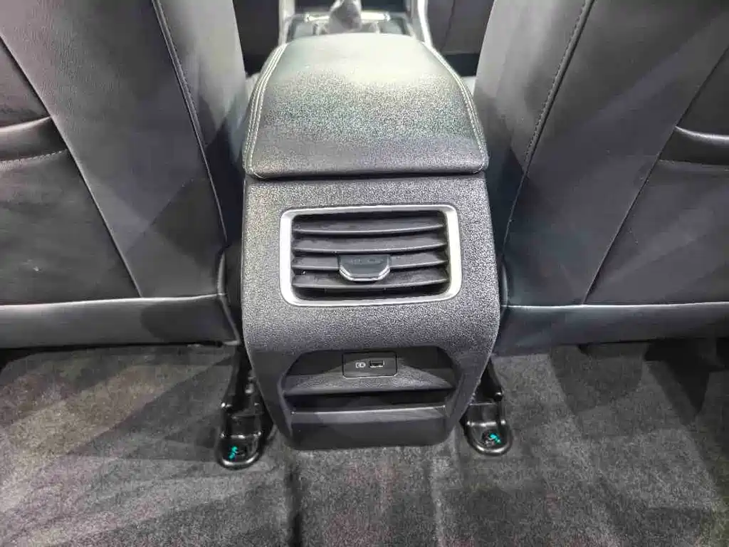 Geely Vision X6 — миниатюра 15