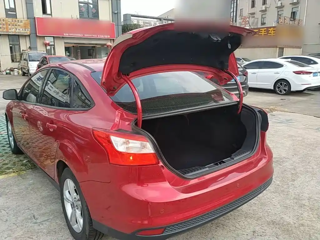Ford Focus — миниатюра 19