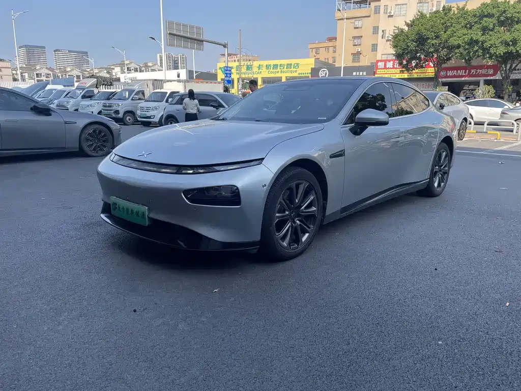 XPeng P7
