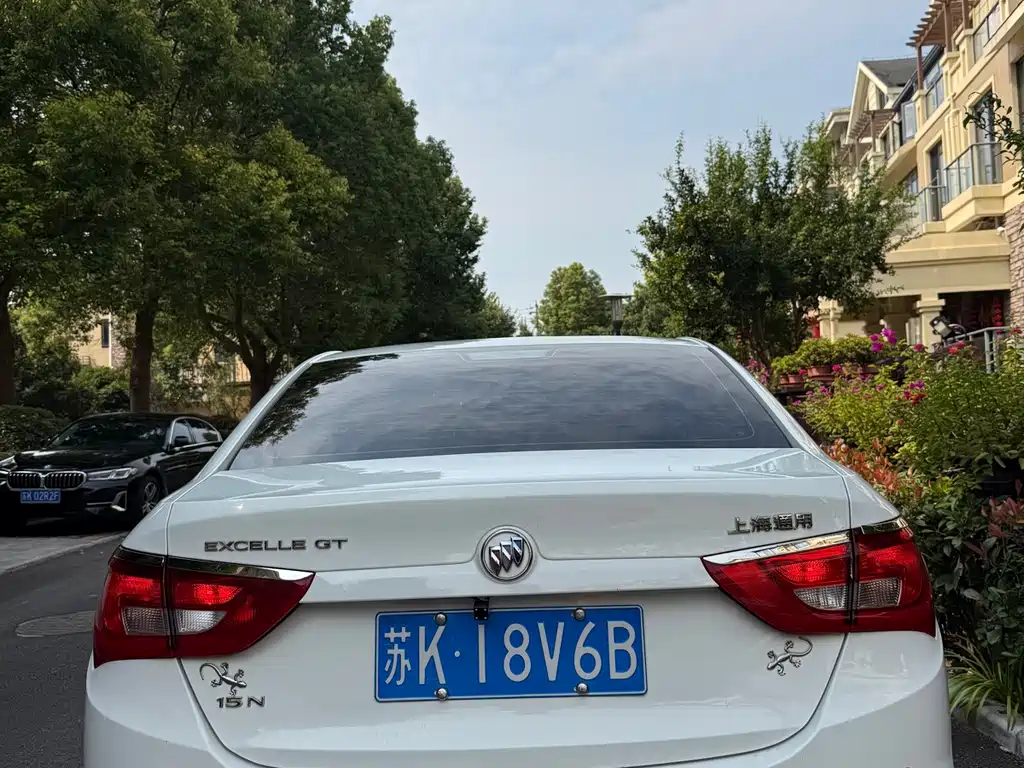 Buick Excelle — миниатюра 12