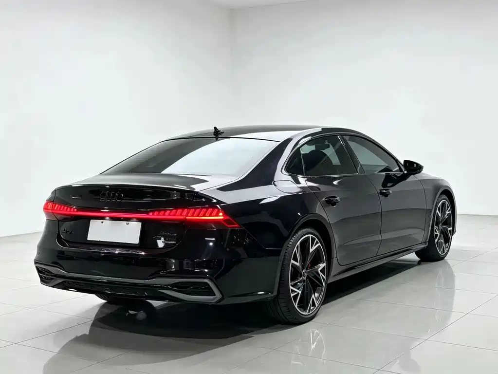 Audi A7L — миниатюра 8