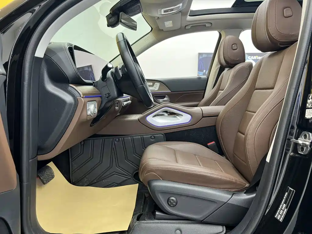 Mercedes-Benz GLE (Import) — миниатюра 18