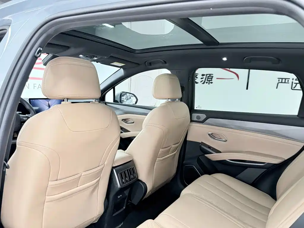 BYD L DM-i — миниатюра 11
