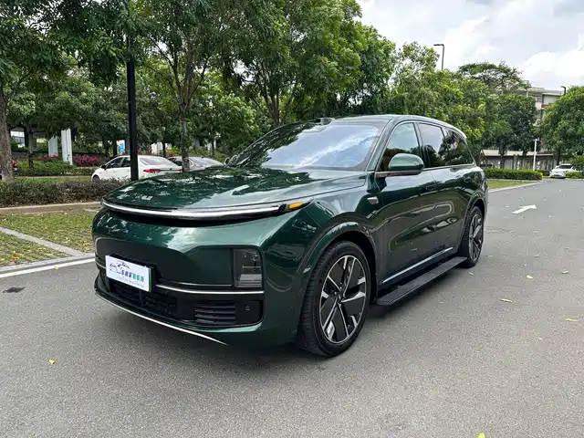 2025 Li Xiang L9