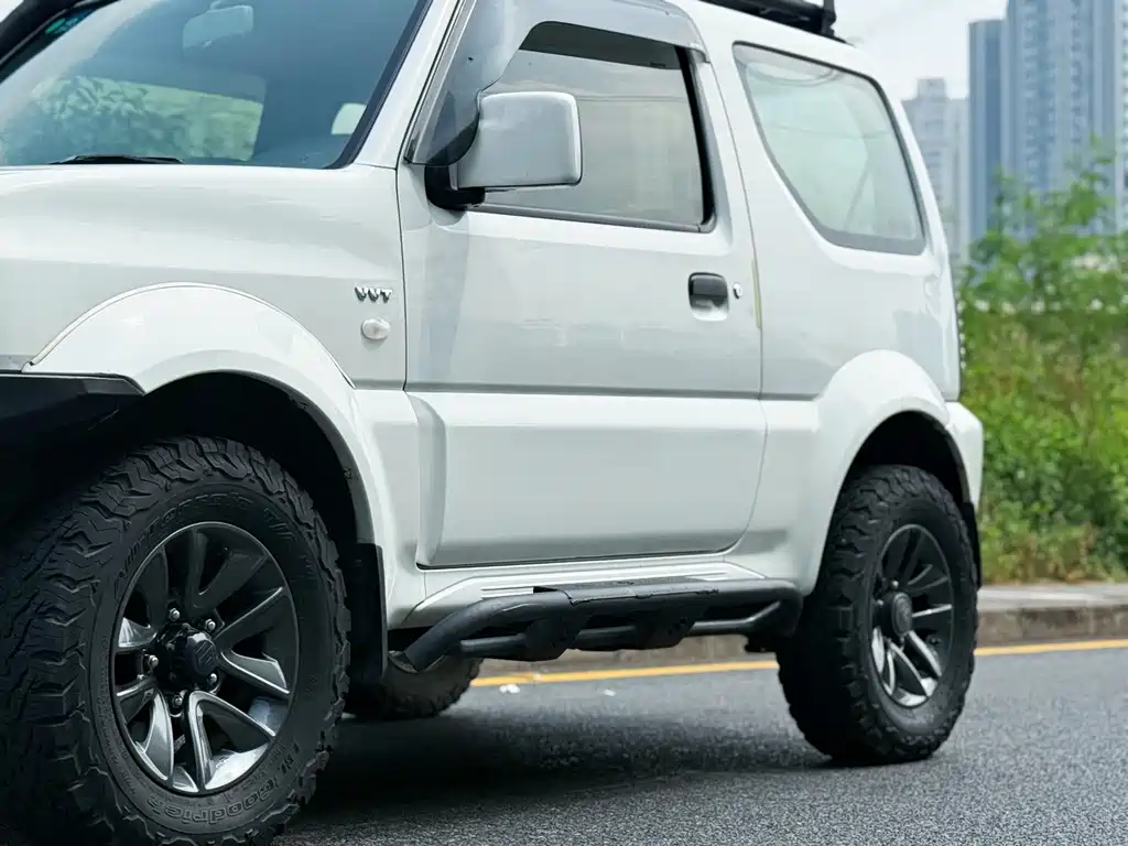 Suzuki Jimny — миниатюра 4