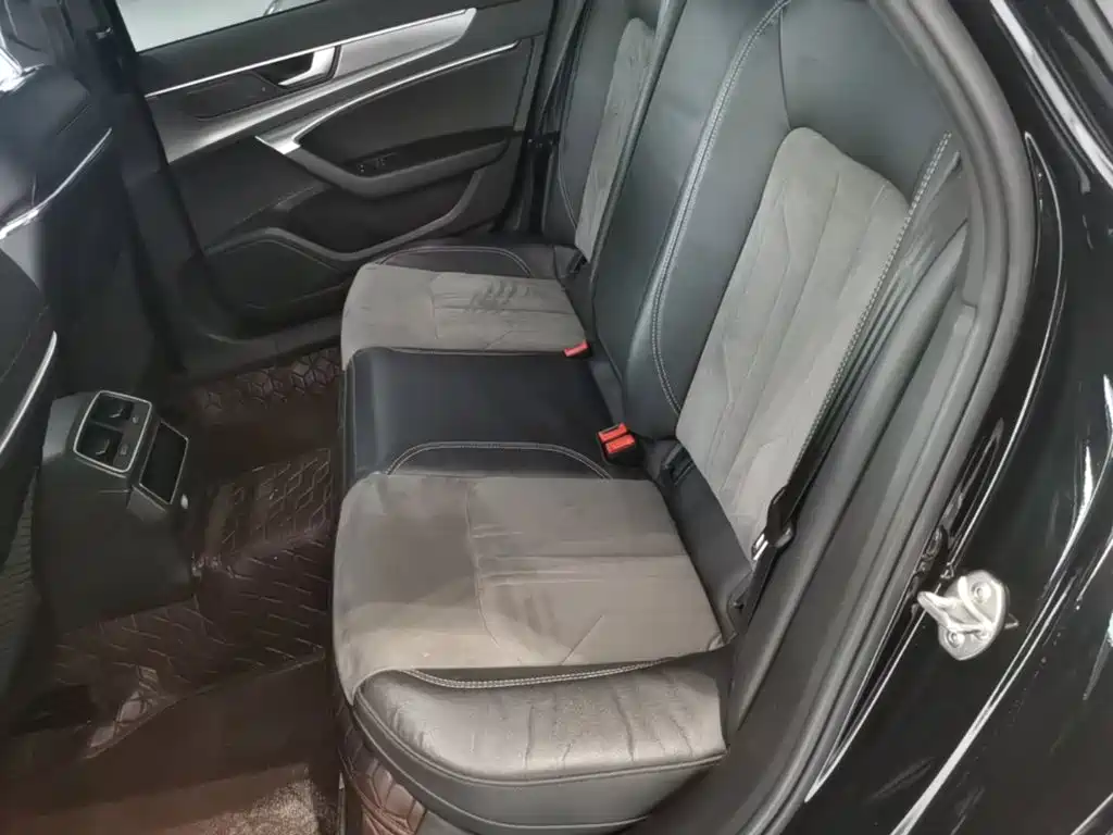 Audi A6L — миниатюра 22