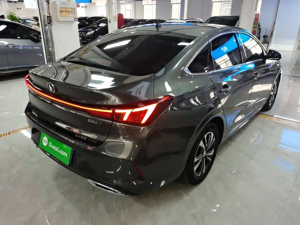 Changan Eado — миниатюра 7