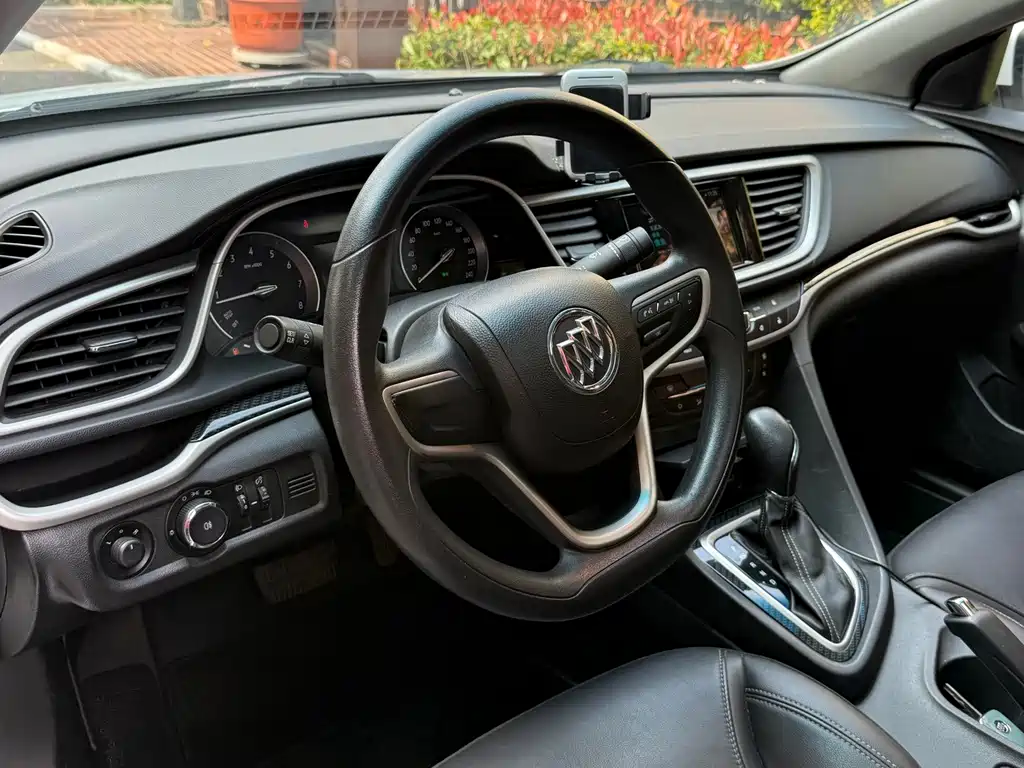 Buick Excelle — миниатюра 5