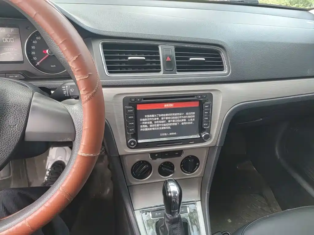 Volkswagen Lavida — миниатюра 18