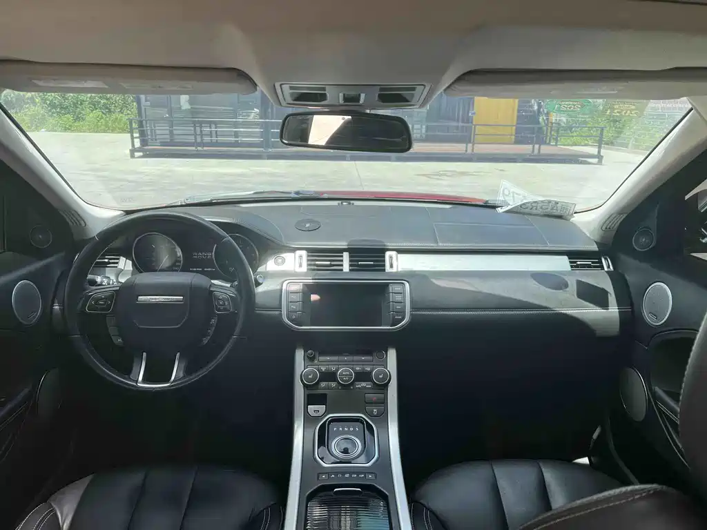 Land Rover Evoque (Import) — миниатюра 8