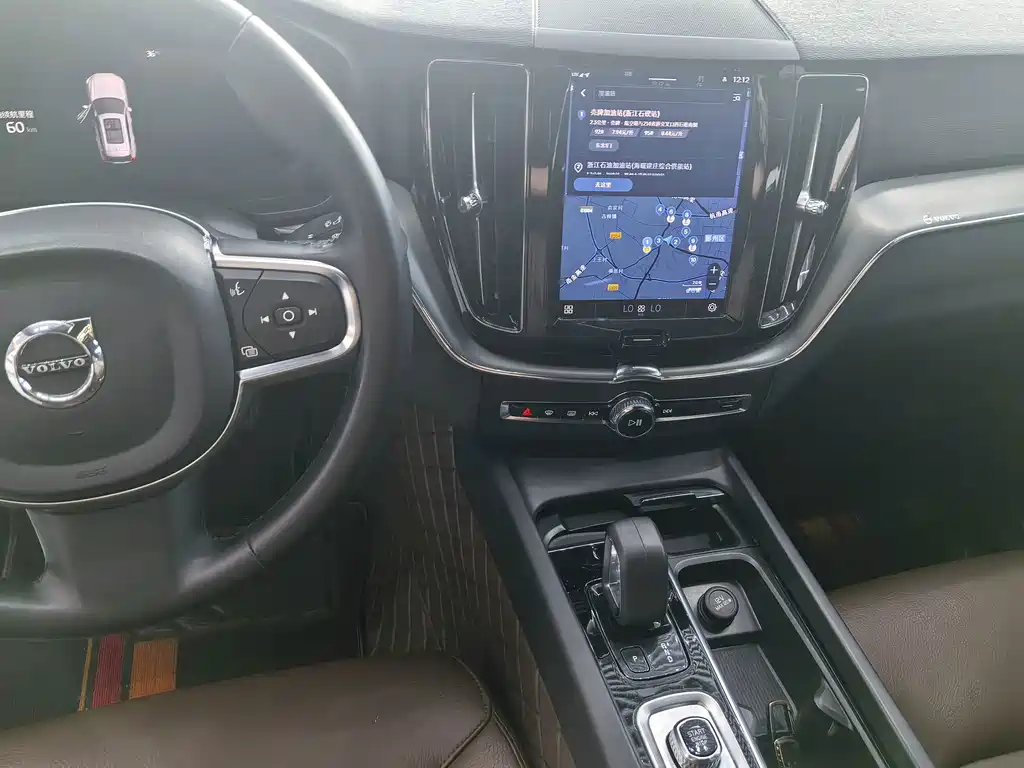 Volvo XC60 — миниатюра 5