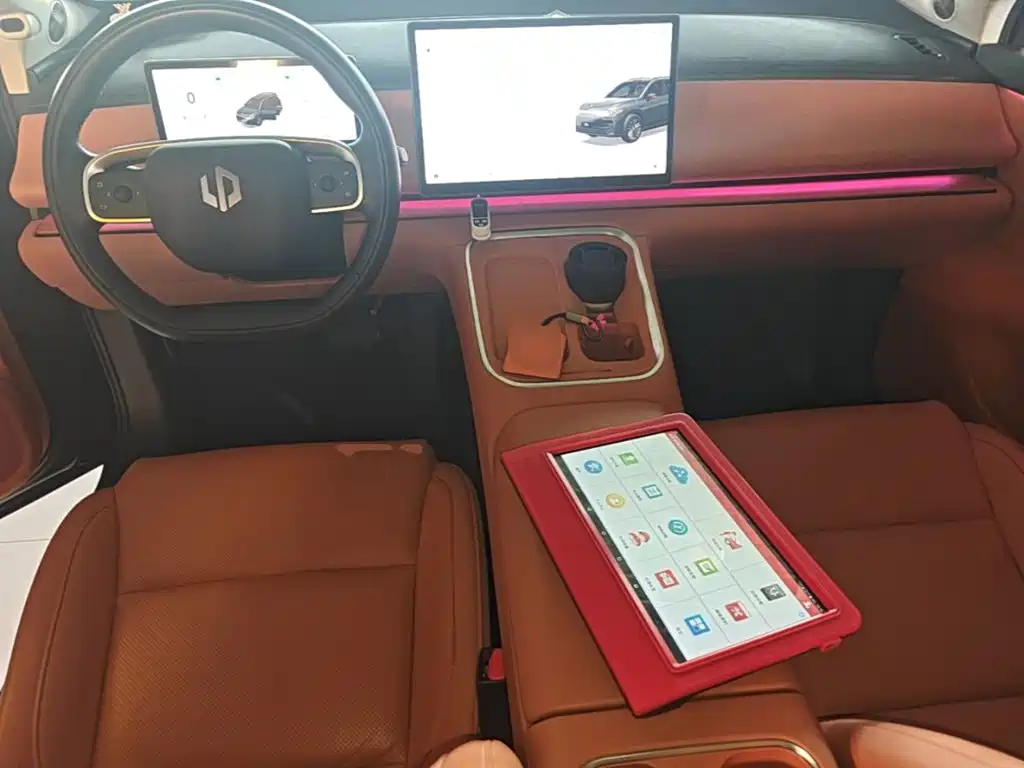 Leapmotor Leapmotor C16 — миниатюра 10