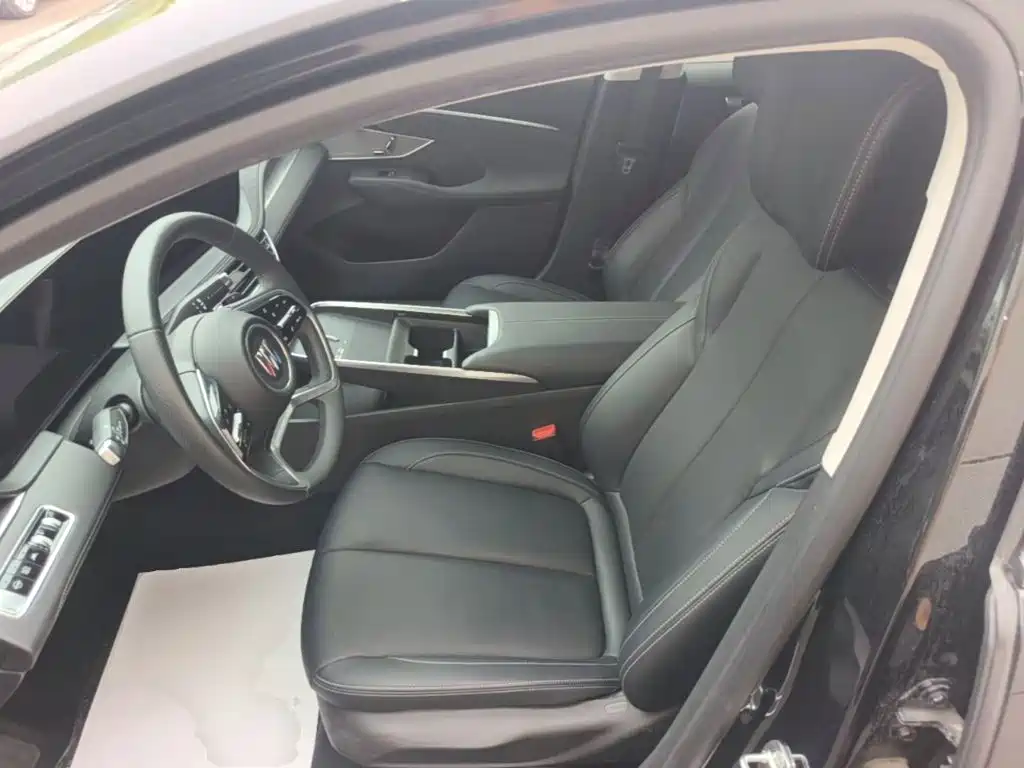 Buick LaCrosse — миниатюра 15