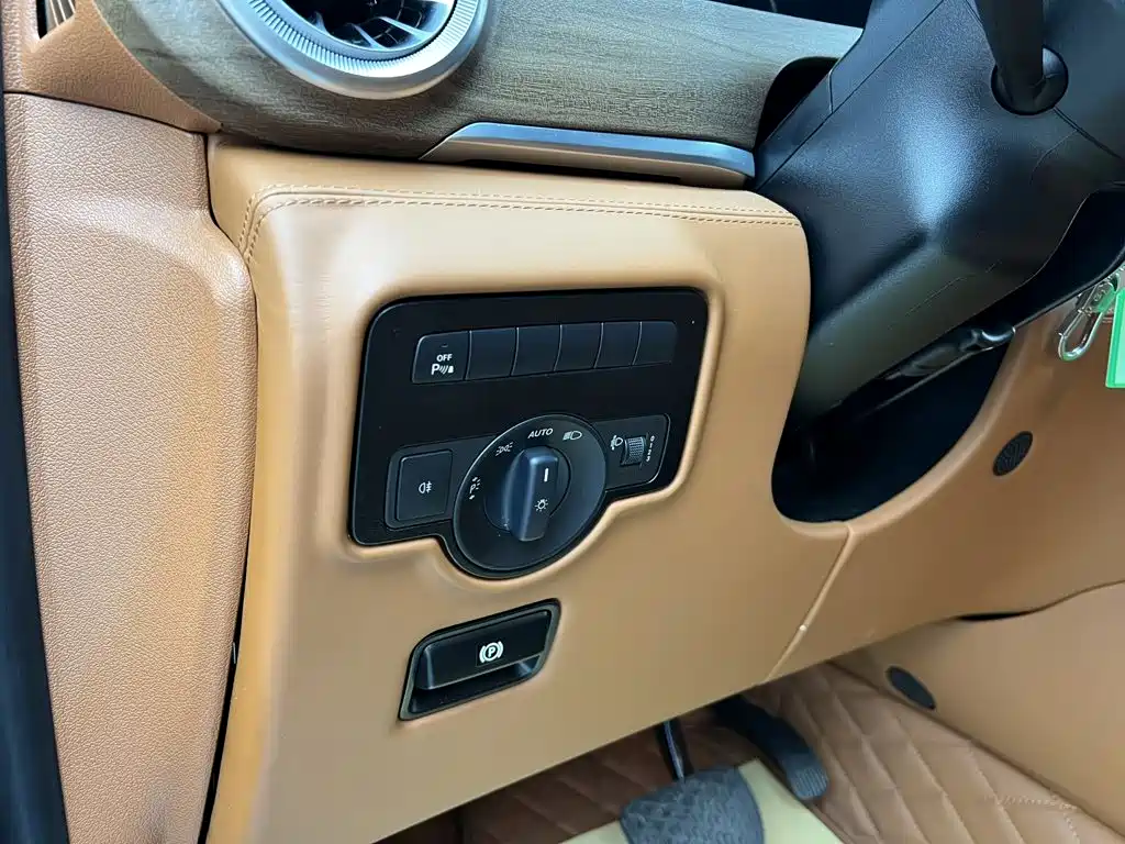 Mercedes-Benz Vito — миниатюра 31