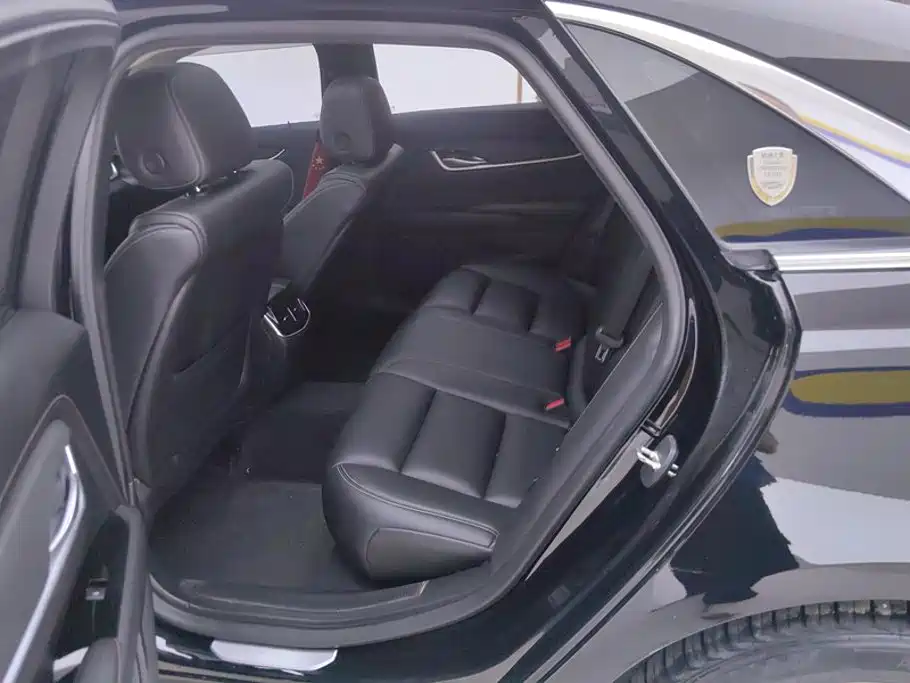 Cadillac XTS — миниатюра 11