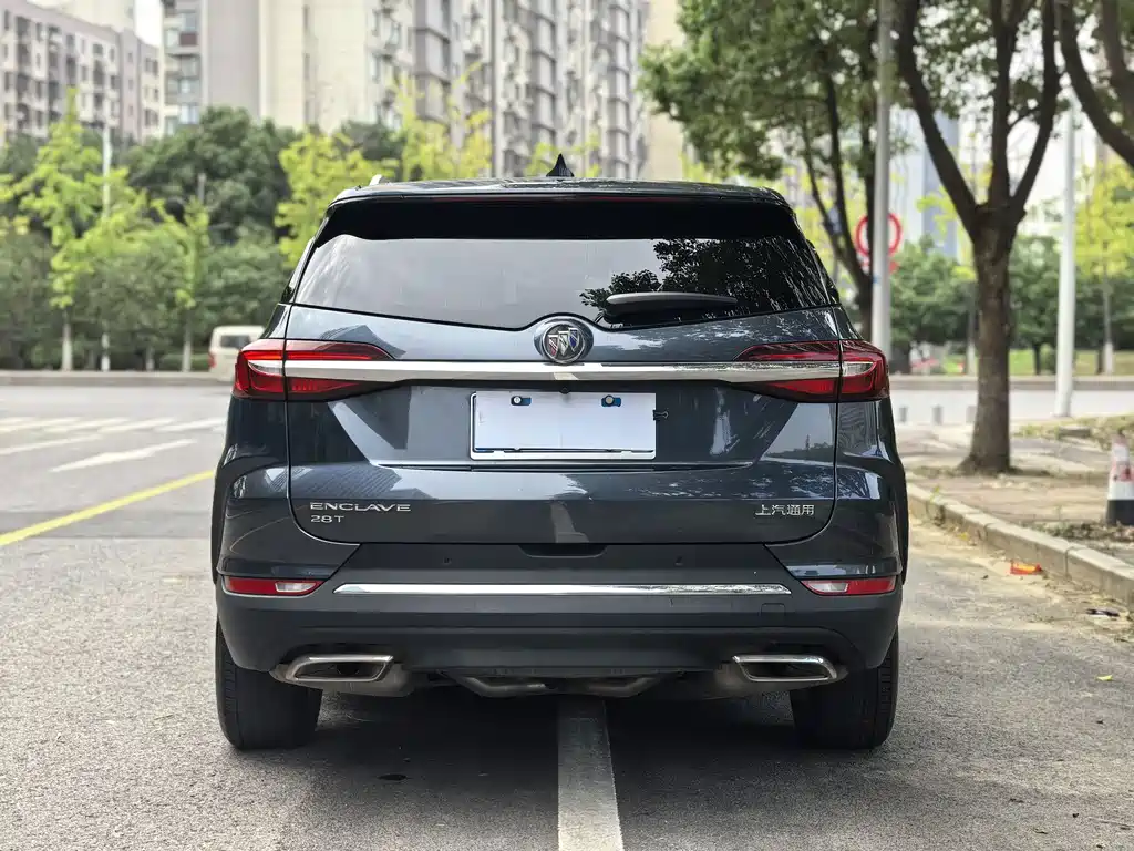 Buick Enclave — миниатюра 6