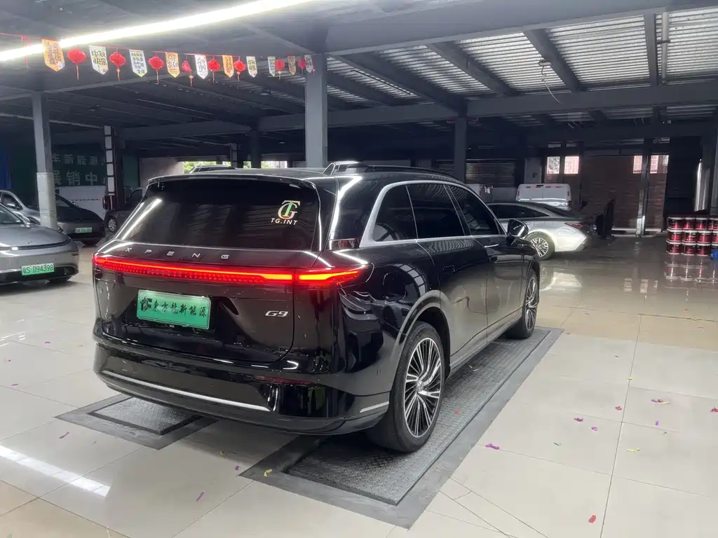 XPeng G9 — миниатюра 4