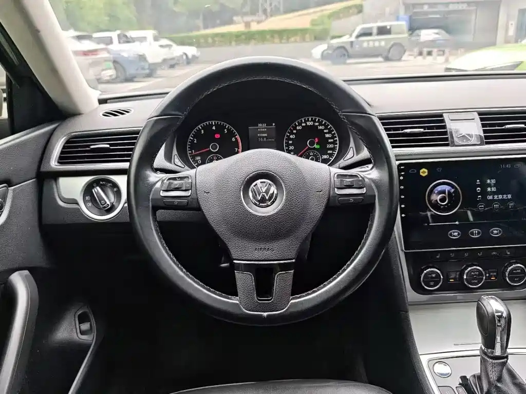 Volkswagen Passat — миниатюра 16