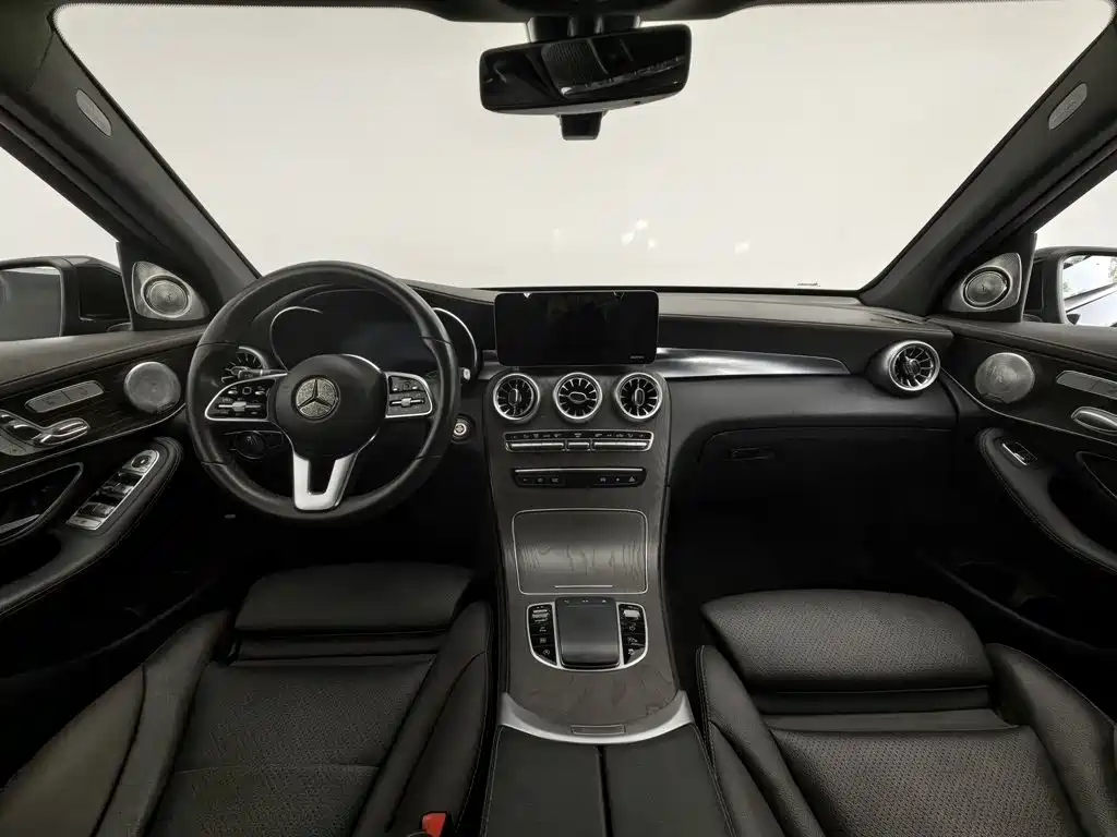 Mercedes-Benz GLC — миниатюра 5