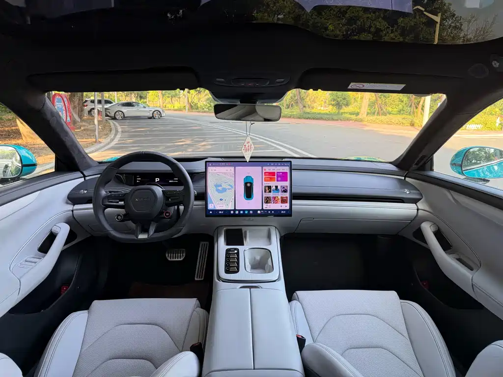 XIAOMI CAR XIAOMI SU7