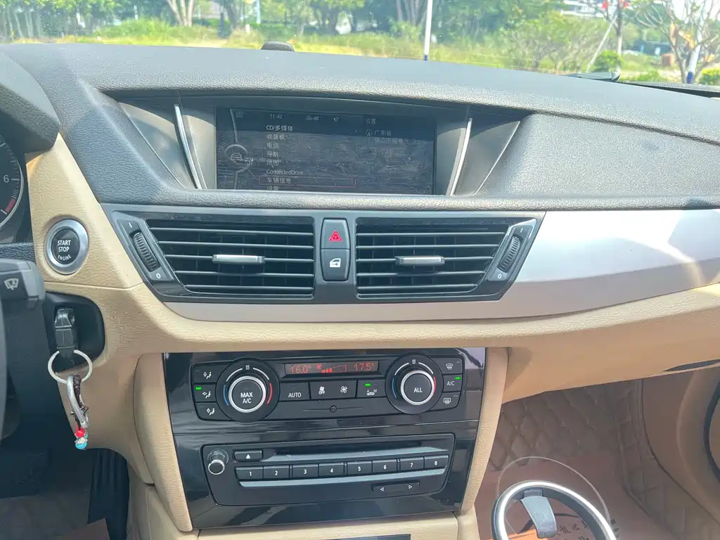 BMW X1 (Import) — миниатюра 11