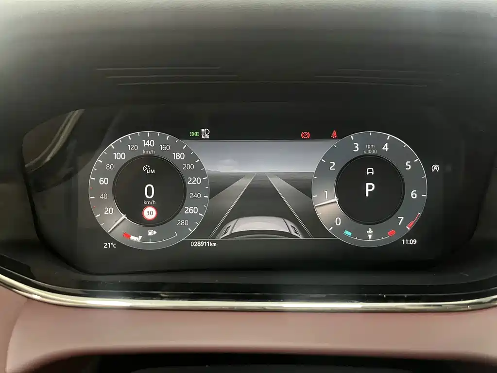 Land Rover Evoque — миниатюра 9