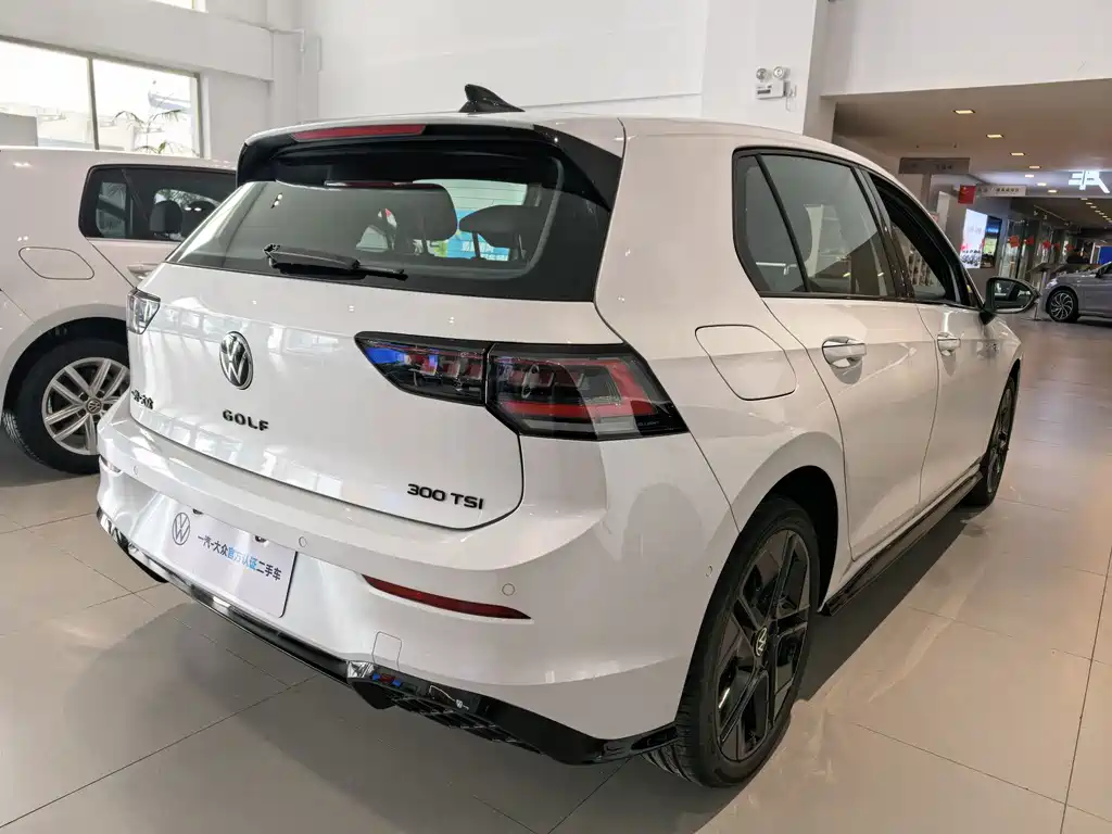 Volkswagen Golf — миниатюра 3
