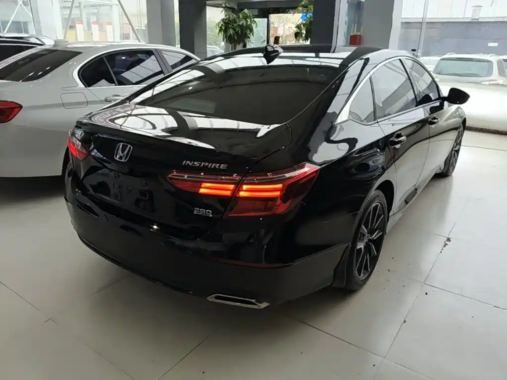 Honda Inspire — миниатюра 7