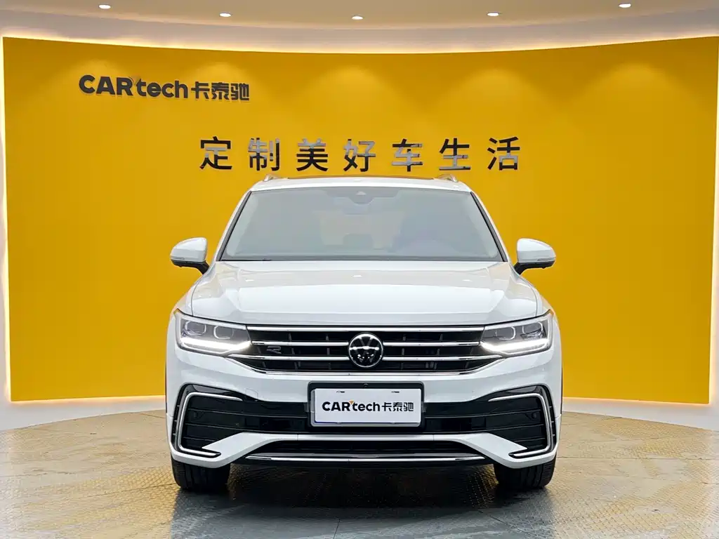 Volkswagen Tiguan L L 2023 330TSI AT R-Line
