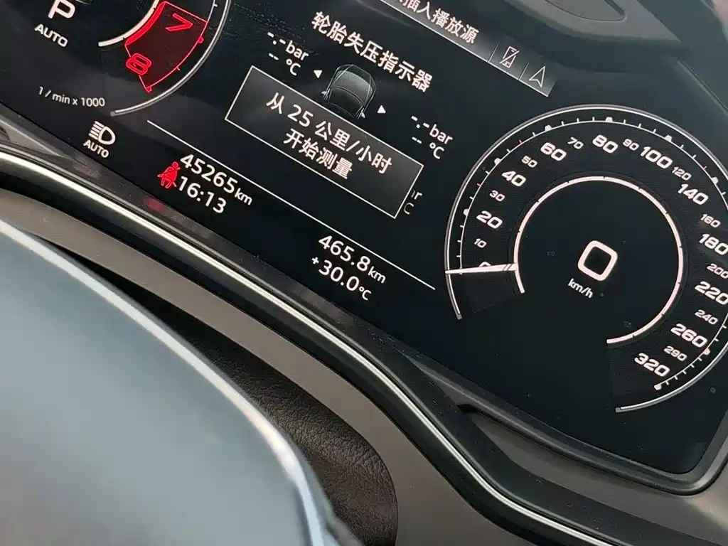 Audi RS 6 — миниатюра 10