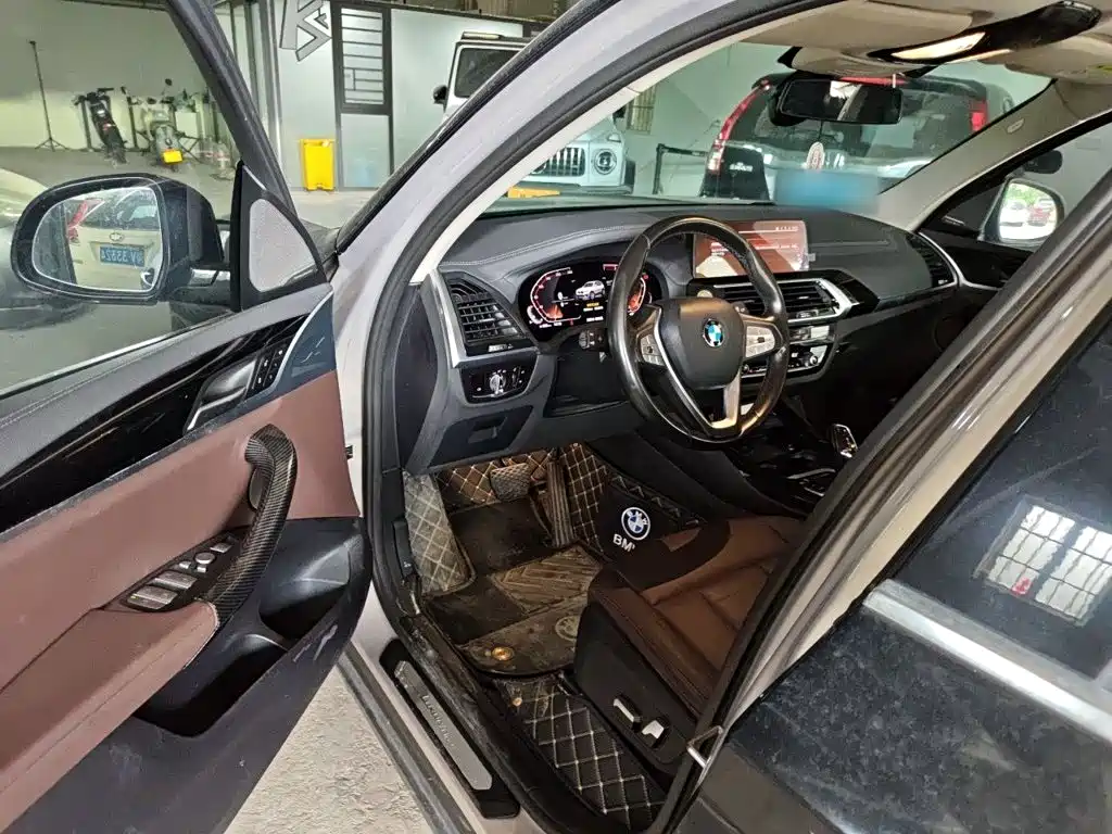 BMW X3 — миниатюра 14
