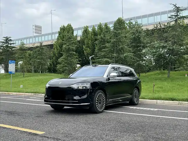 2024 Huawei M9