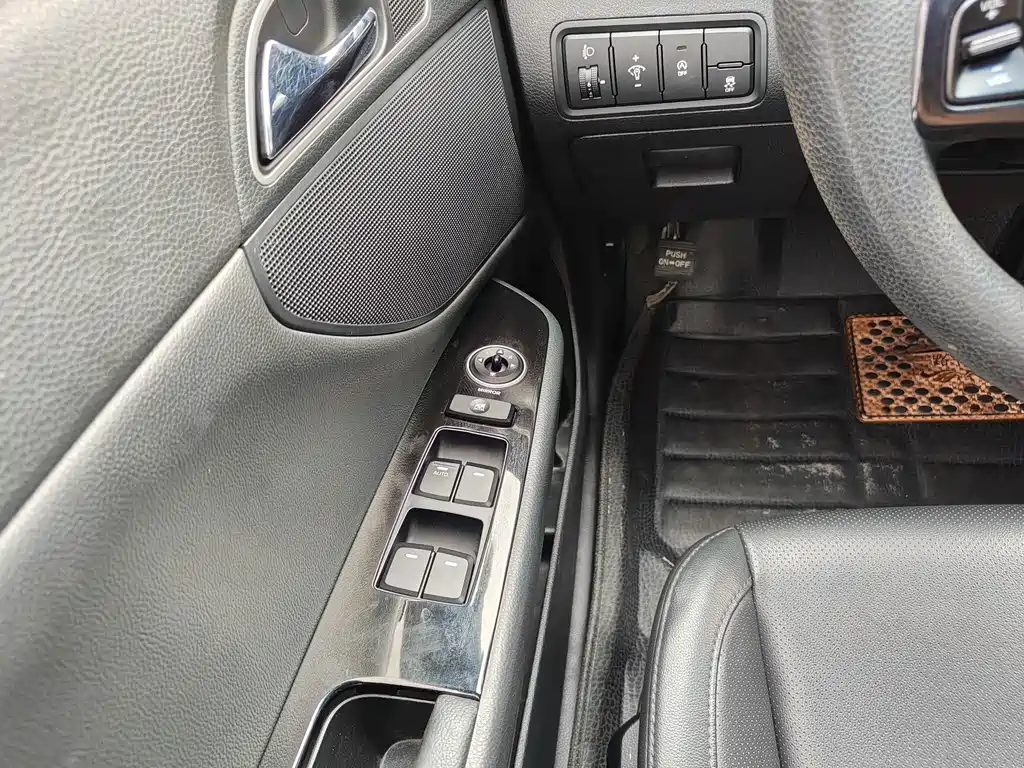 Hyundai Mistra — миниатюра 12