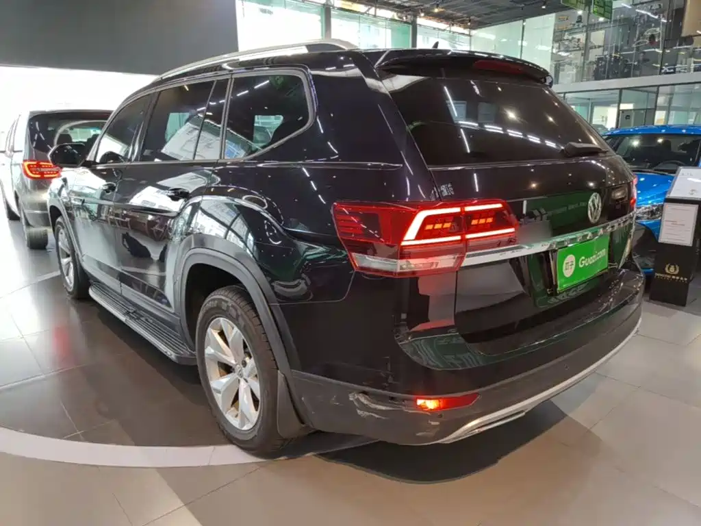 Volkswagen Teramont — миниатюра 5