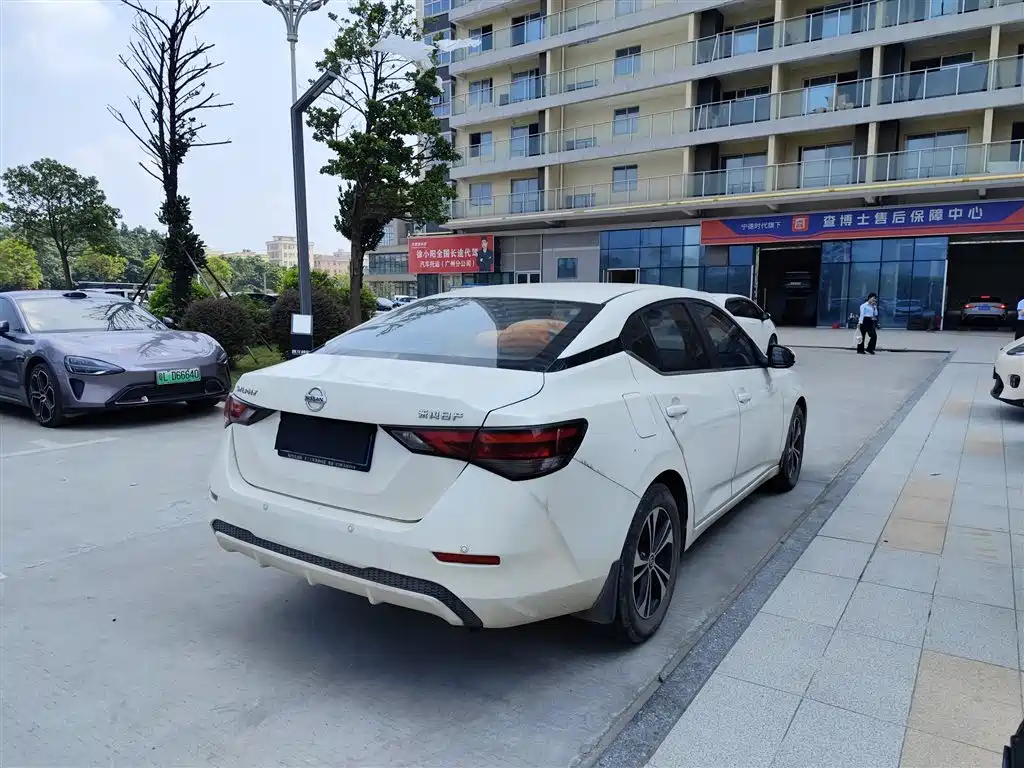 Nissan Sylphy — миниатюра 9