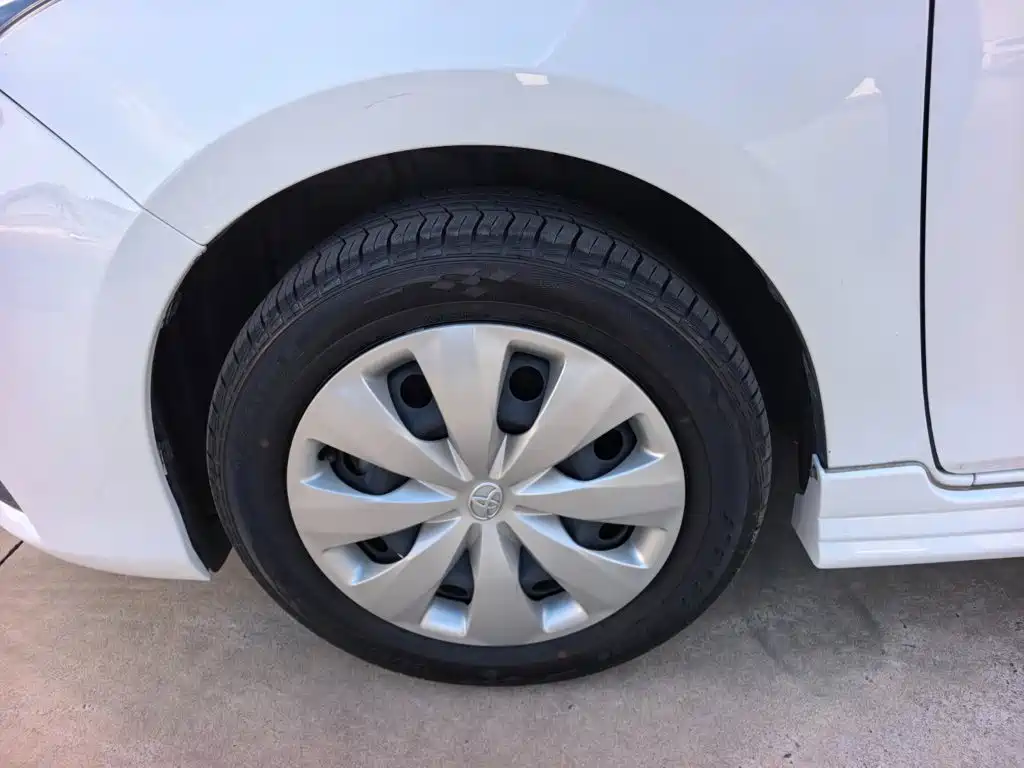 Toyota Yaris L — миниатюра 5