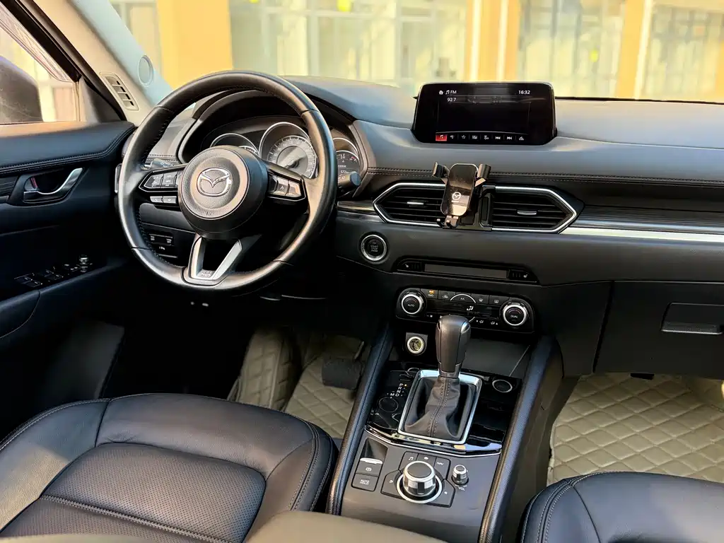 MAZDA CX 5