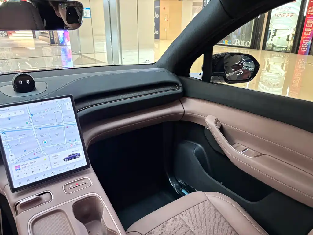 NIO EC6 — миниатюра 8