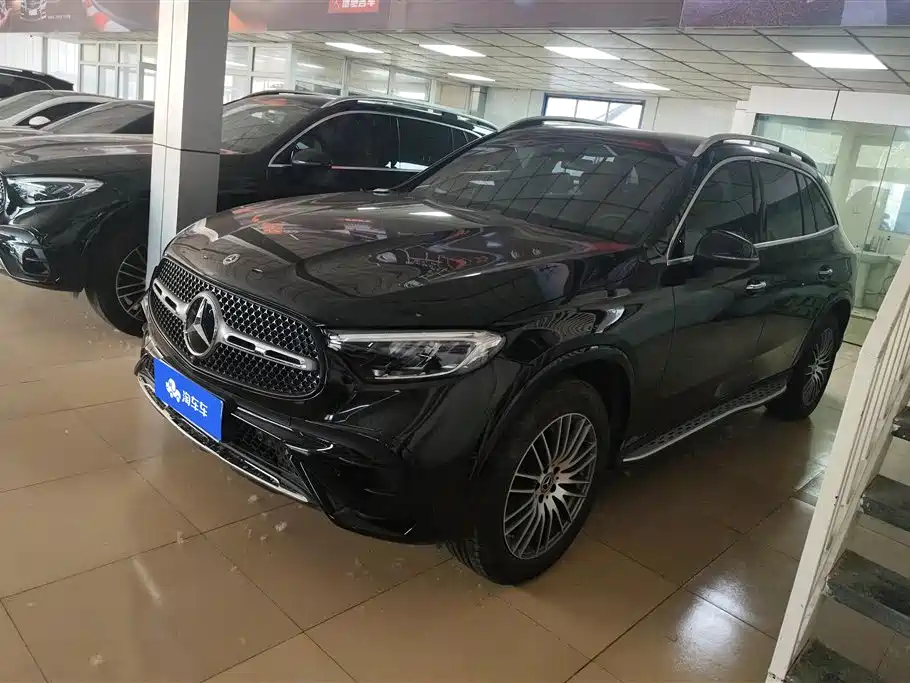 Mercedes-Benz GLC 2025