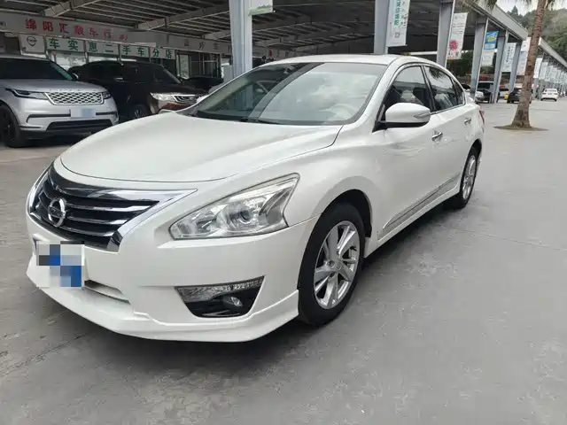 nissan teana