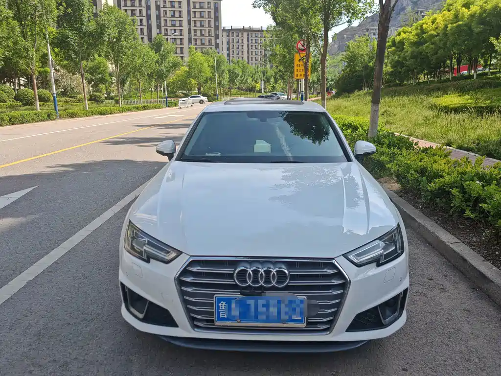 Audi A4L — миниатюра 2
