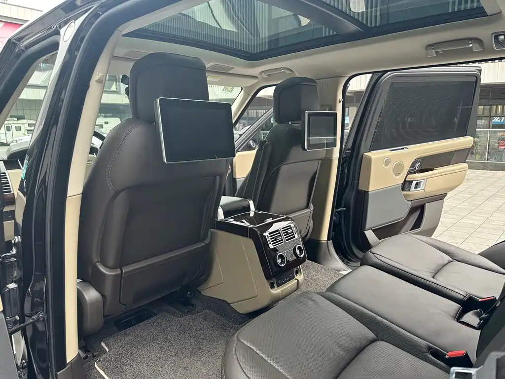 Land Rover Range Rover — миниатюра 11