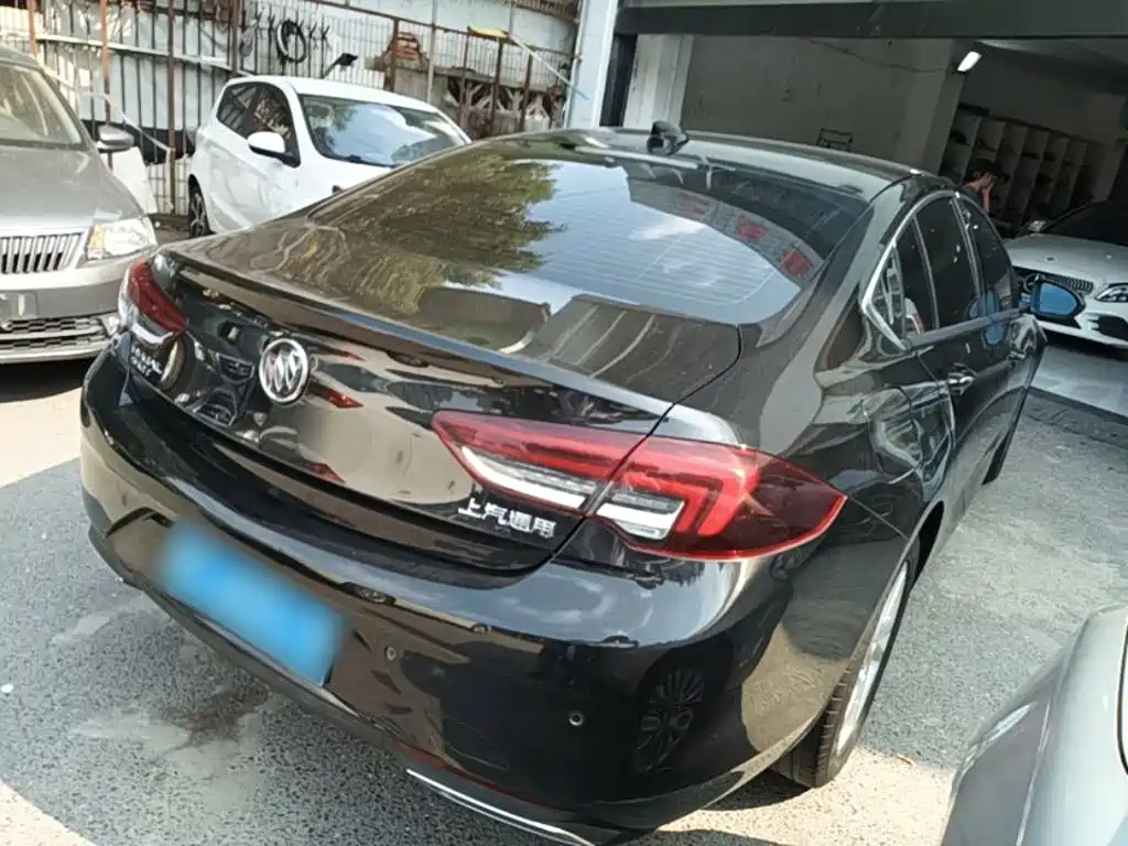Buick Regal — миниатюра 7