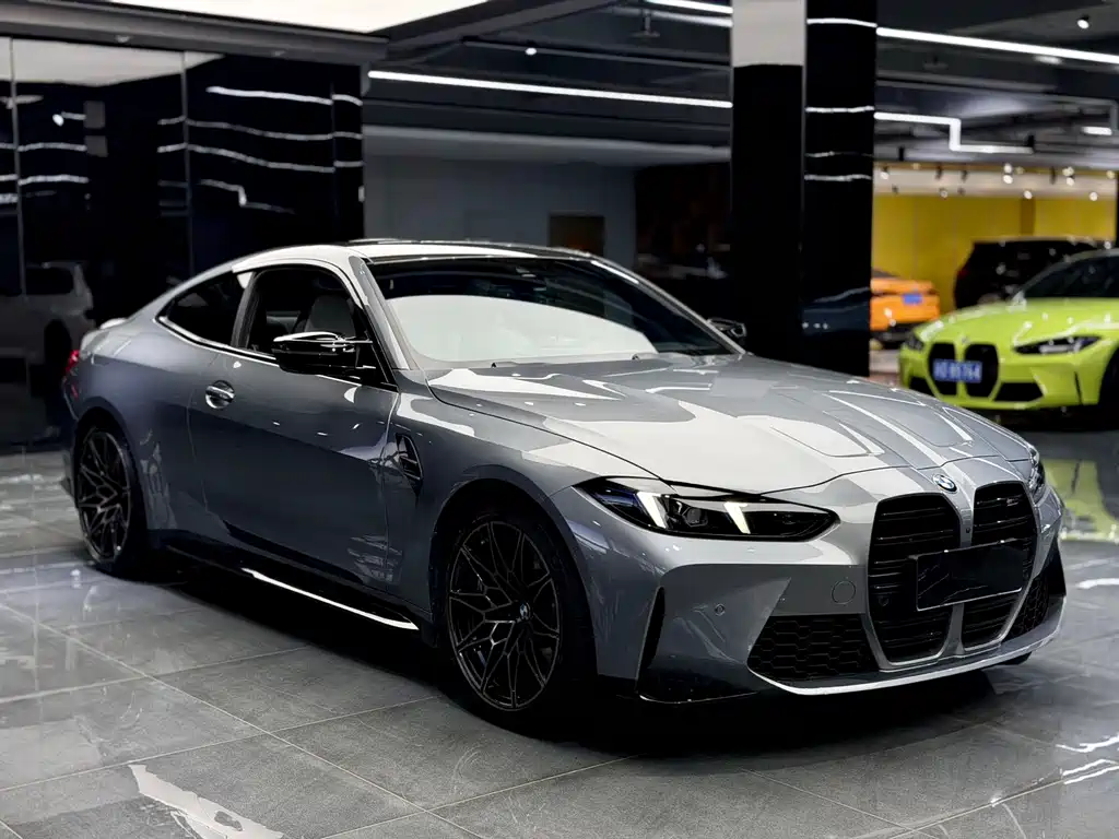 BMW M4 — миниатюра 2