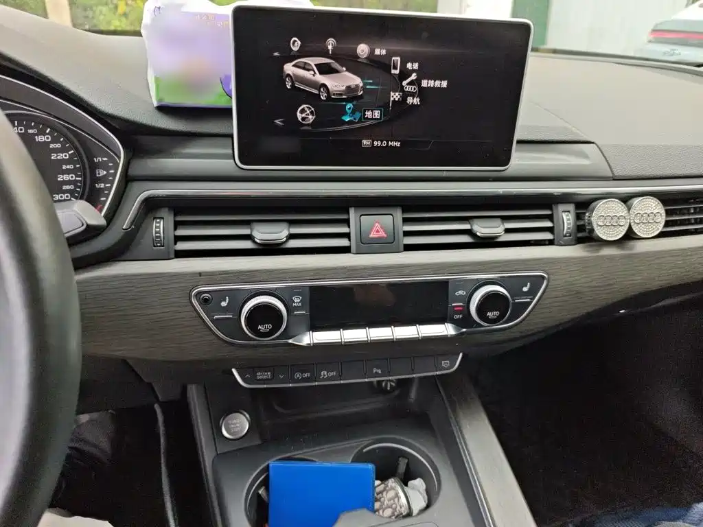 Audi A4L — миниатюра 6